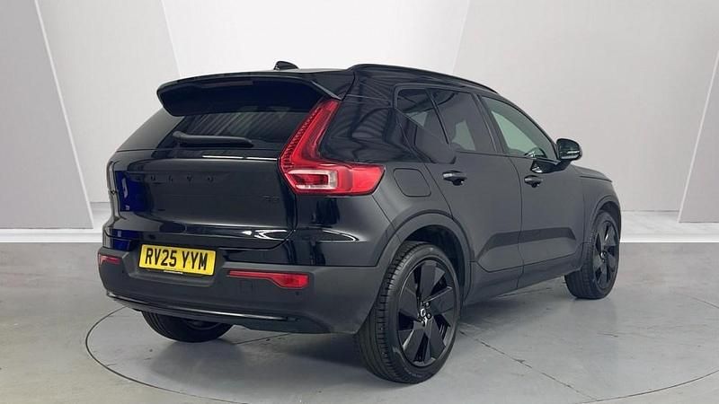Usado Volvo XC40 Plus 2025 Preto SUV