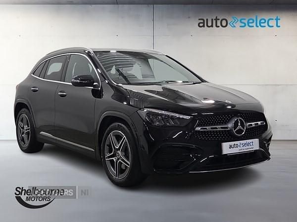 Used Mercedes GLA200 Executive 163 HP (119 kW) 2024 Black SUV