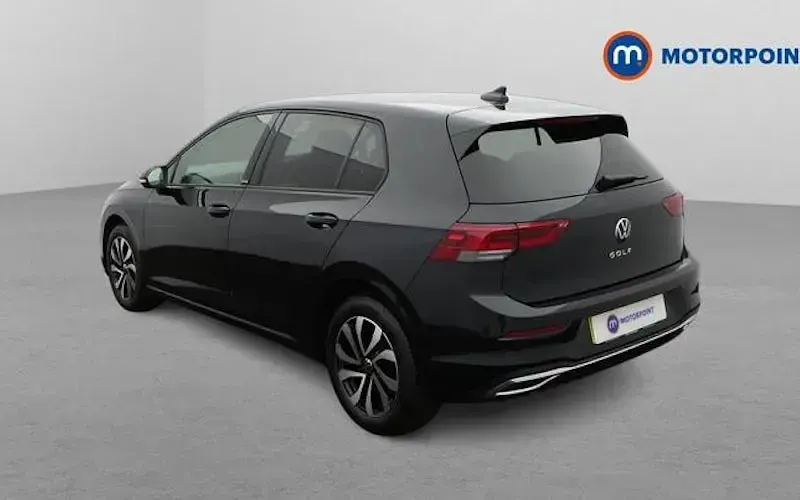 Used VW Golf VII Active 150 HP (110 kW) 2021 Hatchback