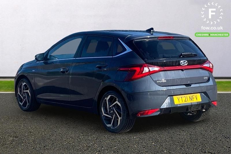 Used Hyundai i20 Premium 100 HP (73 kW) 2021 Grey Hatchback