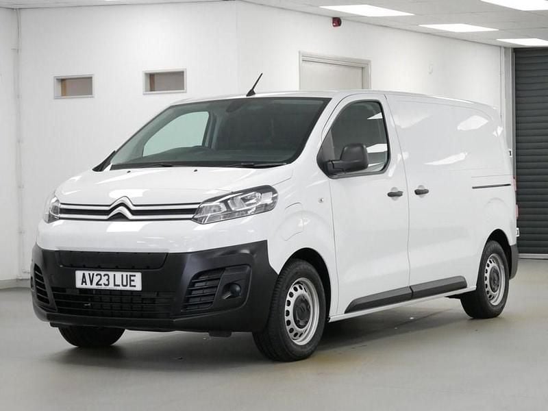 Used Citroën Dispatch 100 kW (136 HP) 2023 White MPV