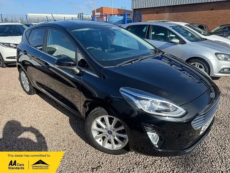 Usado Ford Fiesta Titanium 100 HP (73 kW) 2019 Preto Citadino