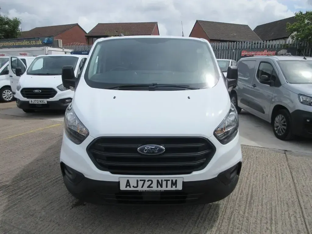 Used Ford Transit Custom 130 HP (95 kW) 2023 White