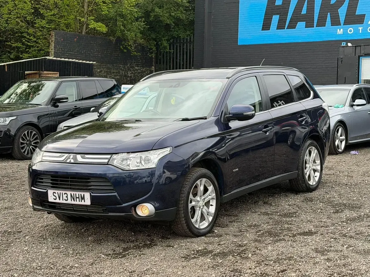 Used Mitsubishi Outlander 2013 Blue SUV