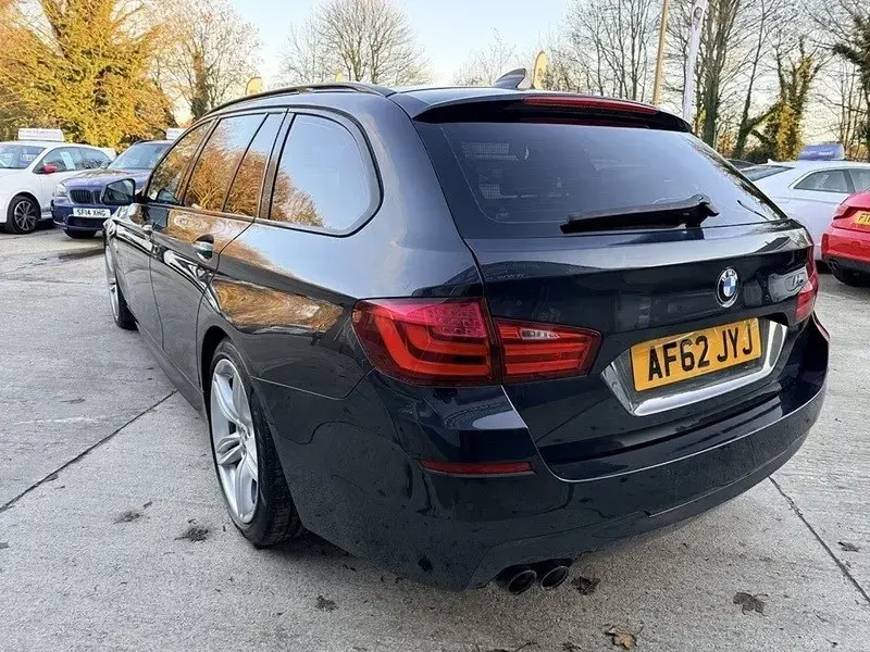 Begagnad BMW 520 M Sport 2012 Grå Kombi