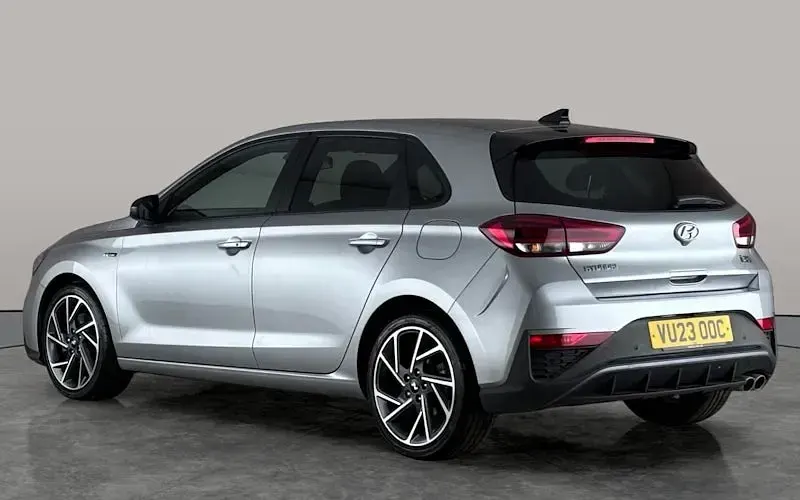 Used Hyundai i30 N Line 159 HP (116 kW) 2023 Silver Hatchback