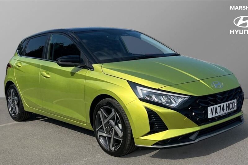 Yellow New 2025 Hyundai i20 Premium Hatchback | £19,224 (Fair price) - Image 1/4
