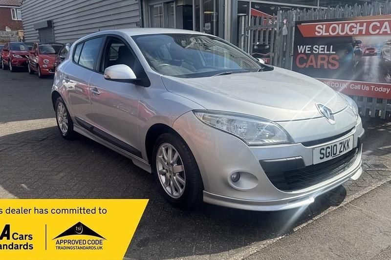 Silver Used 2010 Renault Mégane III Expression Hatchback | £995 (Expensive) - Image 1/1