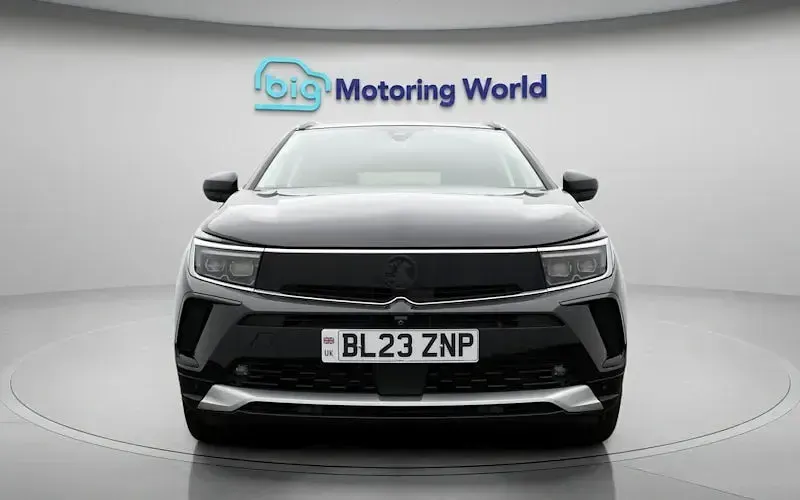 Used Vauxhall Grandland X Ultimate 131 HP (96 kW) 2023 Black SUV