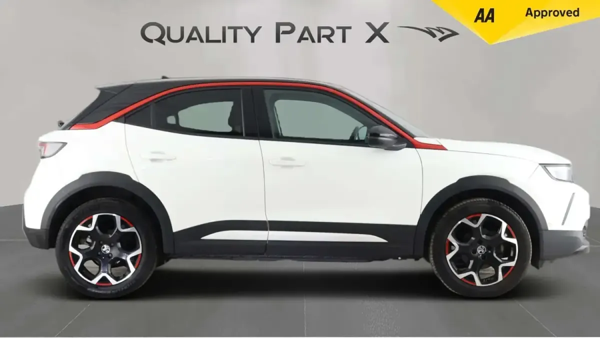 Used Vauxhall Mokka GS Line 130 HP (95 kW) 2022 White SUV