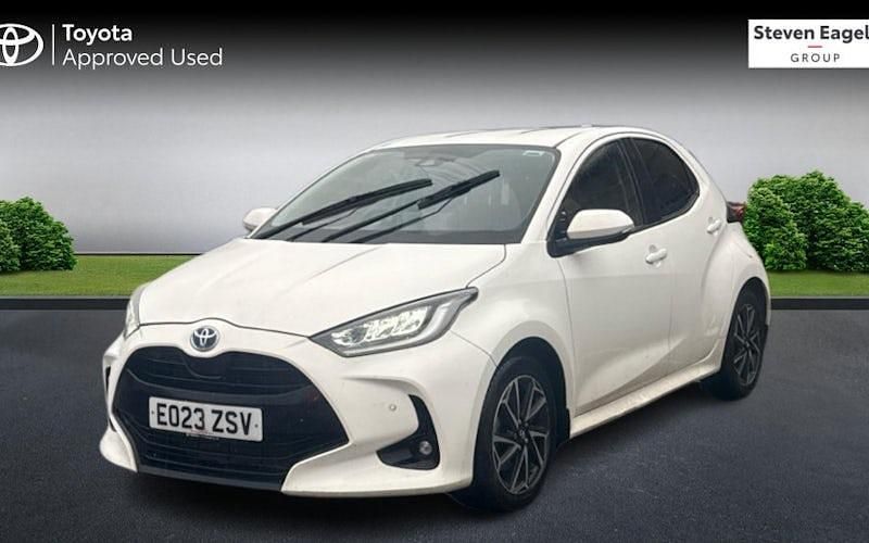 Used Toyota Yaris Hybrid Design 116 HP (85 kW) 2025 Hatchback