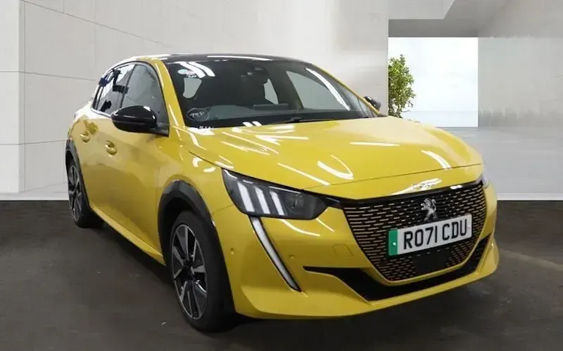 Used Peugeot e-208 GTi 100 kW (136 HP) 2023 Hatchback