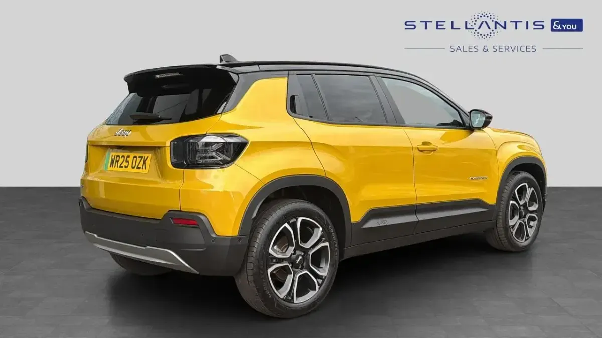 Used Jeep Avenger EV Summit 113 kW (154 HP) 2025 SUV