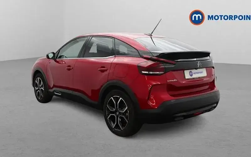 Used Citroën e-C4 Shine 100 kW (136 HP) 2023 Red Hatchback