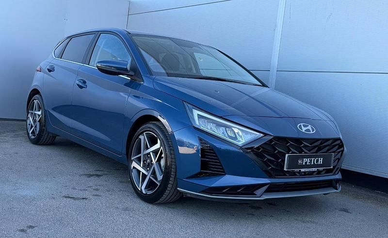 New Hyundai i20 Premium 99 HP (72 kW) 2025 Blue Hatchback