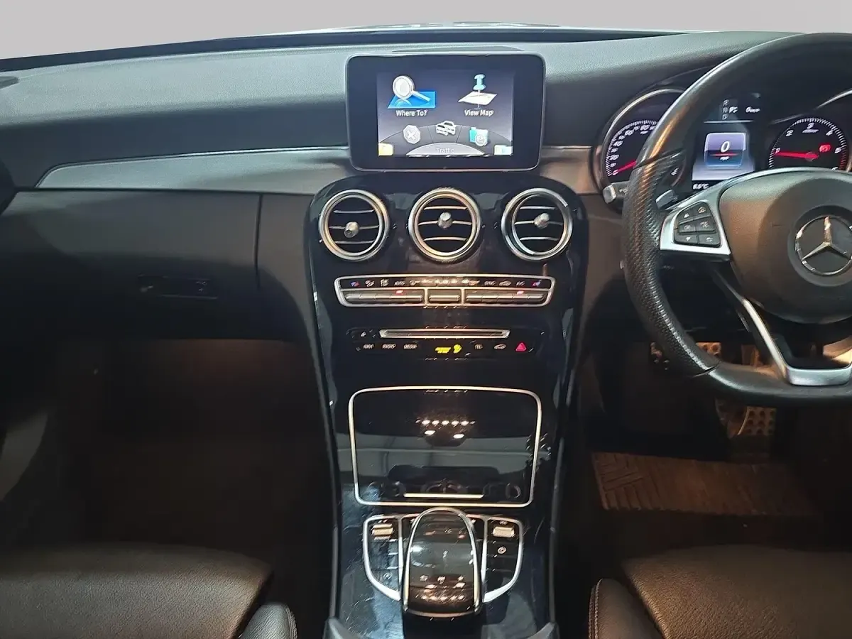 Used Mercedes C200 AMG line 2017 Silver Sedan