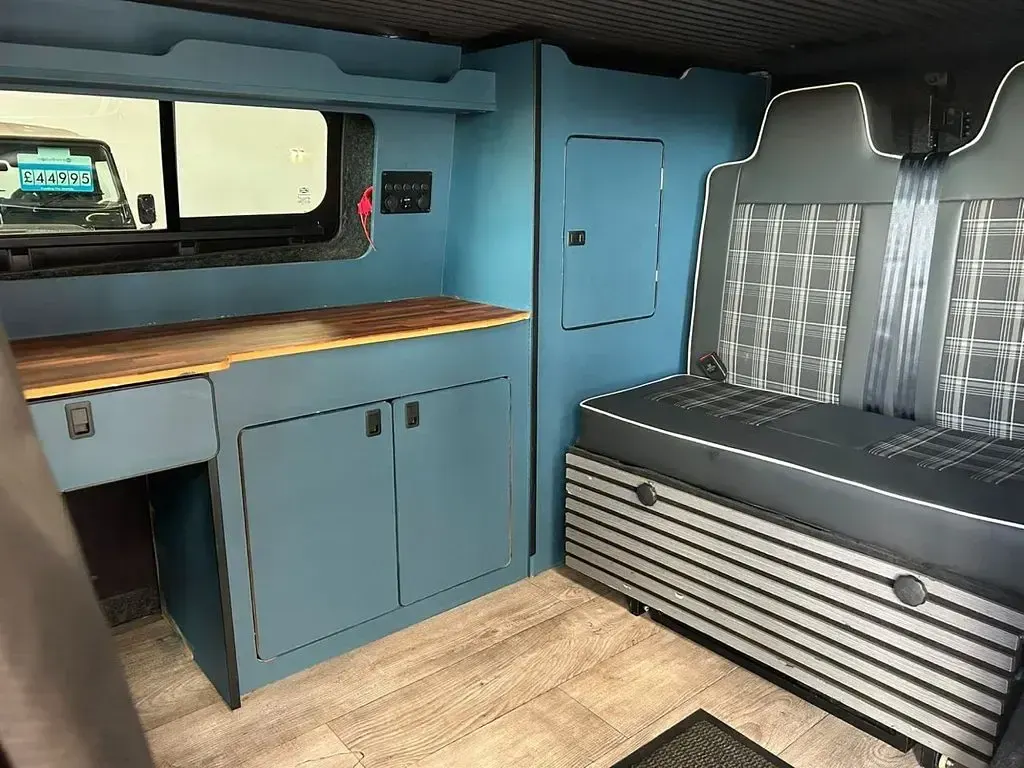 Used Ford Transit Custom Limited 130 HP (95 kW) 2019 Blue Van
