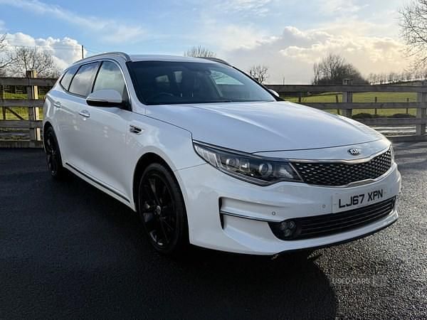 Used Kia Optima 139 HP (102 kW) 2017 White Estate