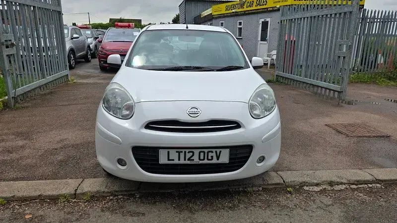 Used Nissan Micra Acenta 80 HP (58 kW) 2012 White Hatchback