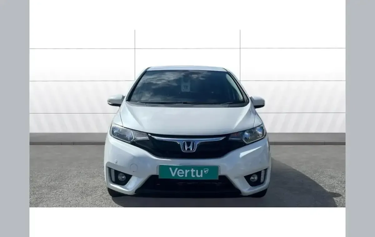 Used Honda Jazz EX 102 HP (75 kW) 2017 White Hatchback
