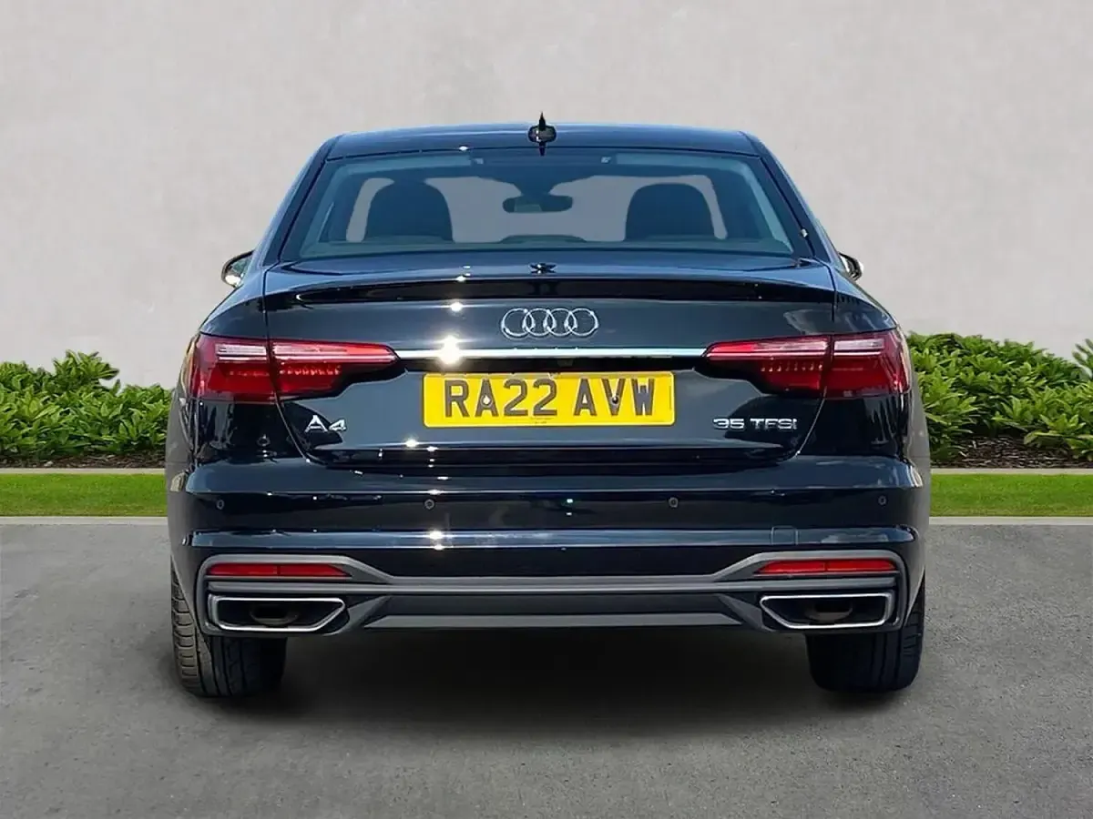 Used Audi A4 Business 150 HP (110 kW) 2022 Black Sedan
