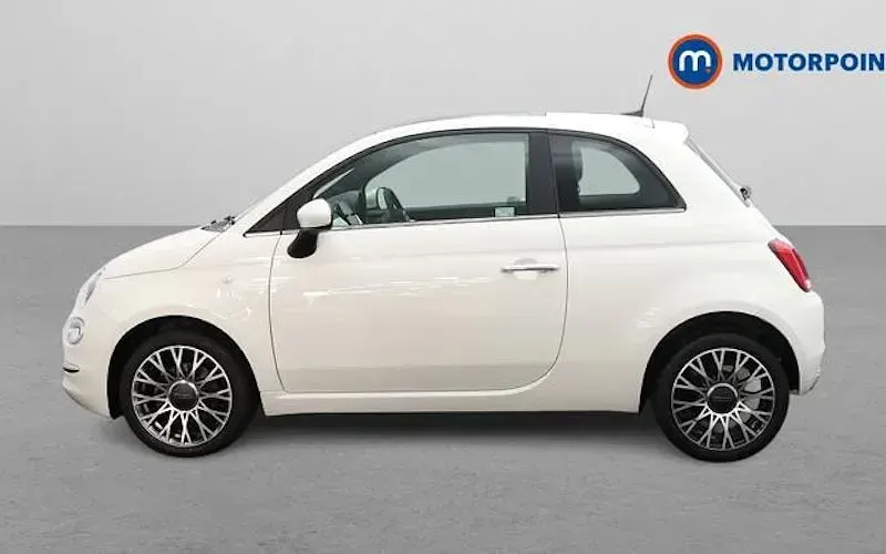 Used Fiat 500 69 HP (50 kW) 2024 White Hatchback