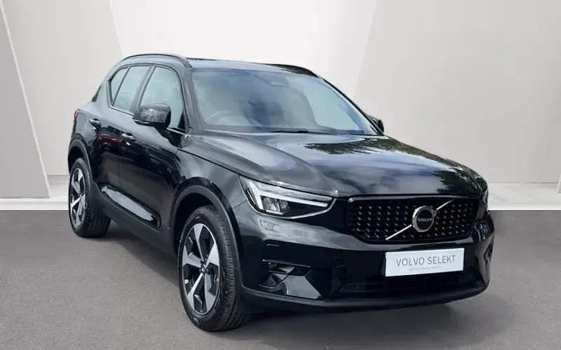 Used Volvo XC40 Plus 197 HP (144 kW) 2026 SUV