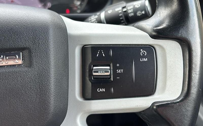Used 2023 Land Rover Defender Dynamic SUV | £47,999 (Super price) - Image 1/3