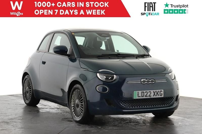 Green Used 2022 Fiat 500e Icon Hatchback | £13,599 (Fair price) - Image 1/3