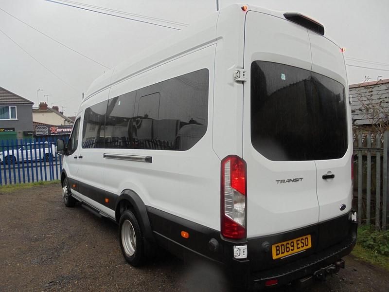 Begagnad Ford Transit 130 HK (95 kW) 2019 Vit