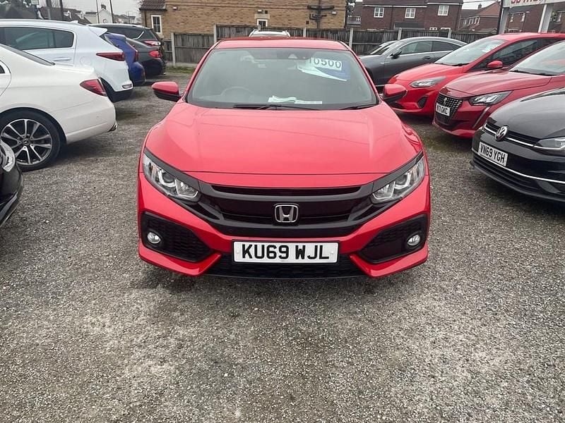 Used Honda Civic SR 126 HP (92 kW) 2019 Red Hatchback