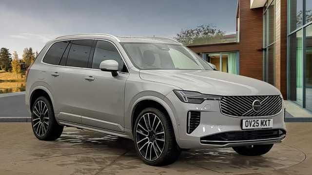 Used 2025 Volvo XC90 Ultra SUV | £56,995 (Expensive) - Image 1/4
