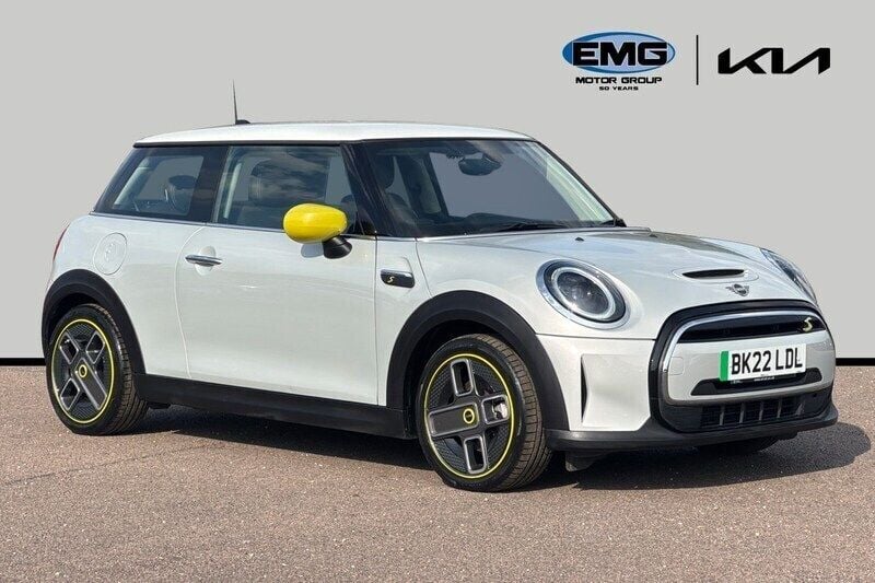 Silver Used 2022 Mini Cooper SE Hatch Hatchback | £11,995 (Good price) - Image 1/3