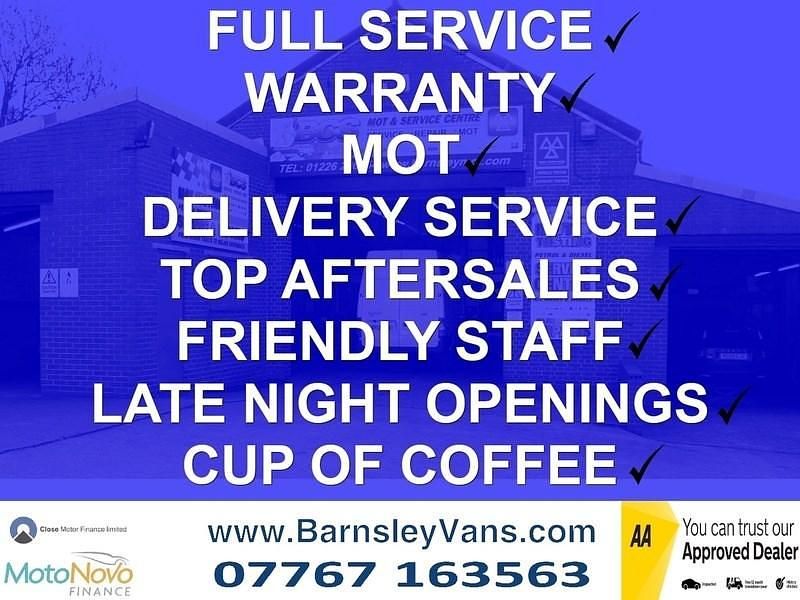 Used Ford Transit Connect Trend 2014 White MPV