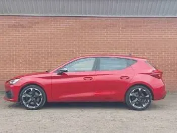 Used Cupra Leon VZ1 245 HP (180 kW) 2023 Red Hatchback