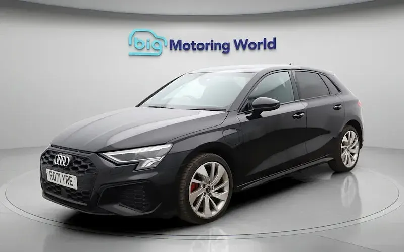 Used Audi A3 Sportback e-tron Competition 245 HP (180 kW) 2025 Hatchback