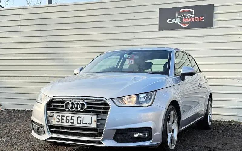 Usado Audi A1 Sportback Sport 116 HP (85 kW) 2017 Citadino