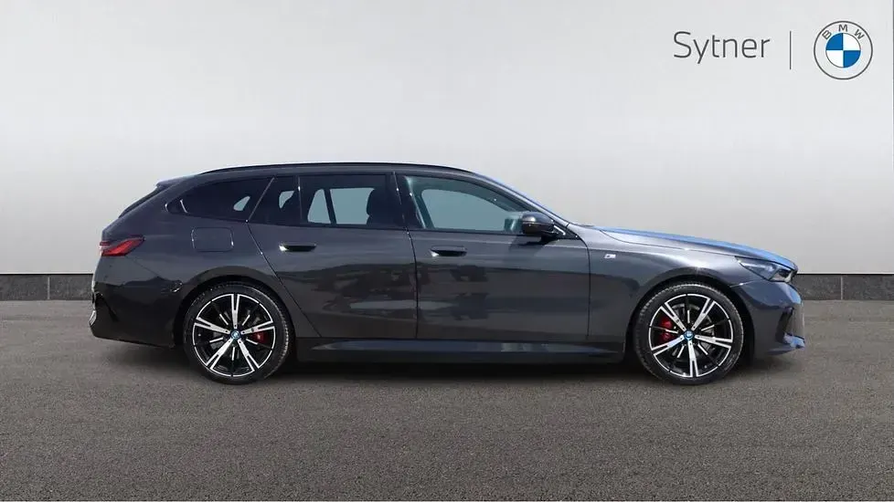 Used BMW 530e M Sport 295 HP (216 kW) 2024 Grey Estate