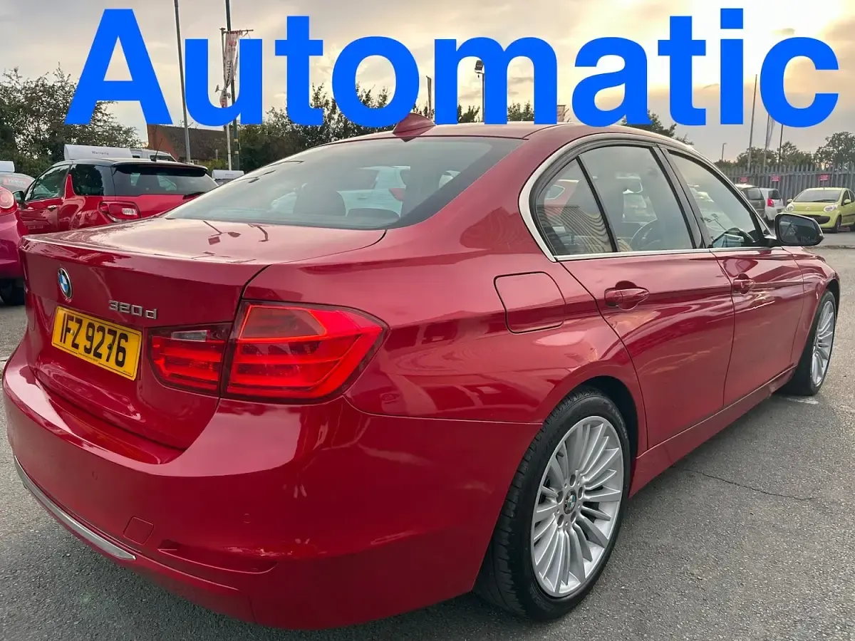 Used BMW 320 Luxury Line 184 HP (135 kW) 2012 Red Sedan