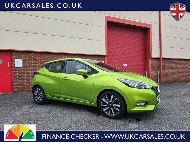 Used Nissan Micra Acenta 71 HP (52 kW) 2017 Green Hatchback
