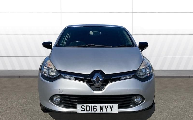 Gebraucht Renault Clio IV Dynamique 75 PS (55 kW) 2016 Silber Kleinwagen