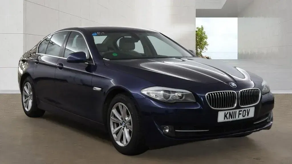Used BMW 520 Impressive 2011 Blue Sedan