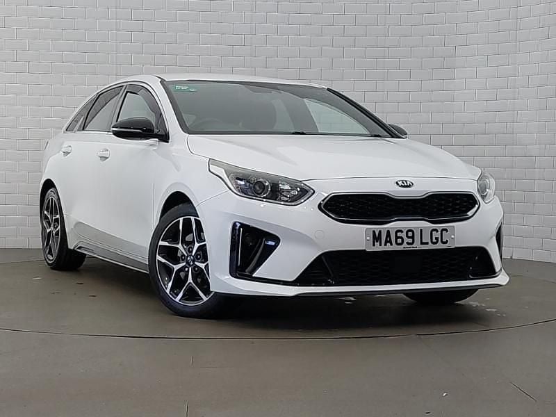 Used Kia ProCeed GT-Line 2019 White Estate