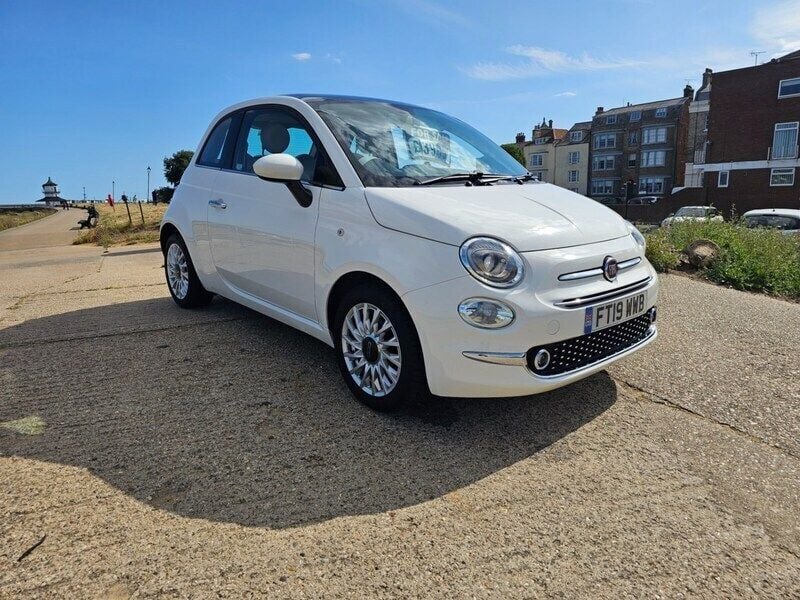 White Used 2019 Fiat 500 Lounge Hatchback | £3,995 (Fair price) - Image 1/4