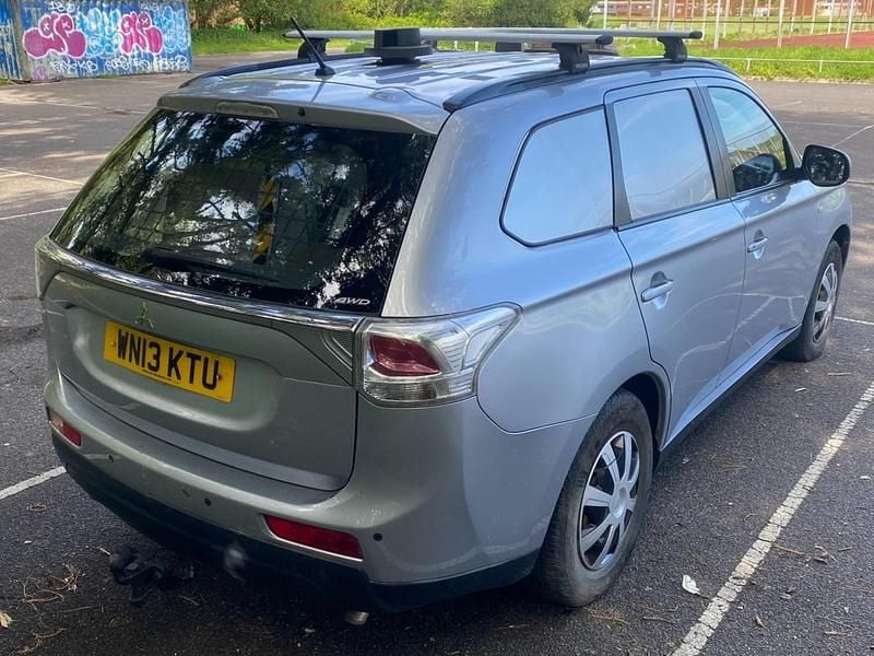 Used Mitsubishi Outlander 2013 Silver SUV