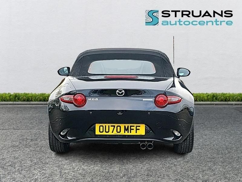 Used Mazda MX5 Inclusive 184 HP (135 kW) 2020 Black Cabriolet