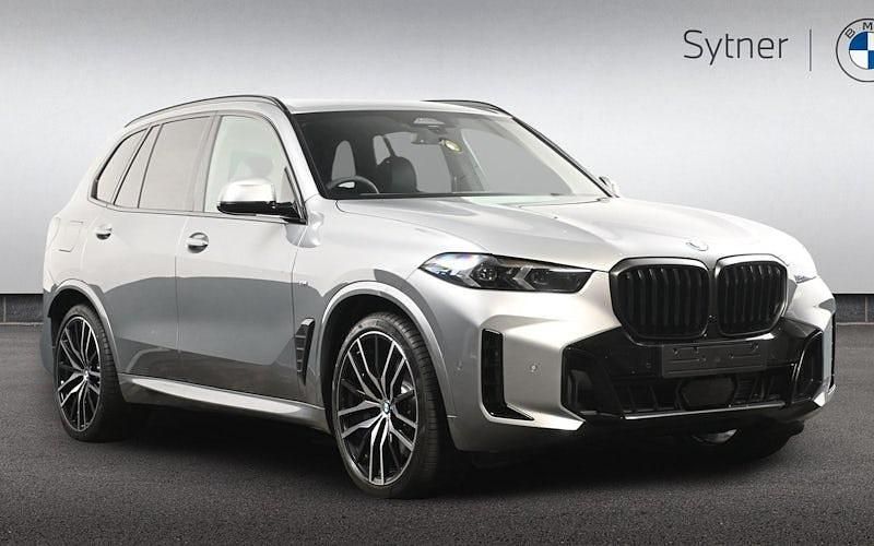New 2025 BMW X5 M Sport SUV | £77,900 (Super price) - Image 1/4