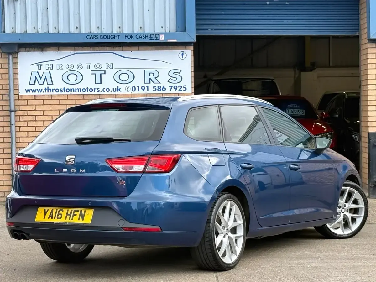 Used Seat Leon FR 2016 Blue Estate