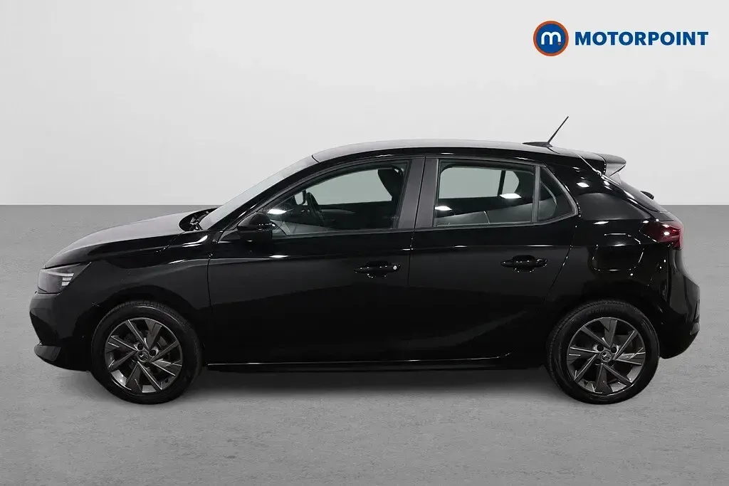 Used Vauxhall Corsa Design Edition 75 HP (55 kW) 2023 Black Hatchback
