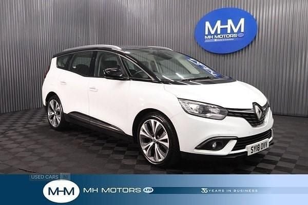 White/black Used 2018 Renault Grand Scénic IV Dynamique MPV | £9,495 (Fair price) - Image 1/4